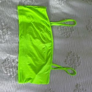 Neons green crop top